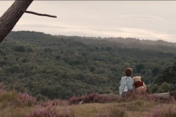 review christopher robin